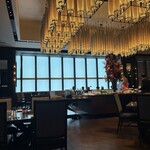 ロウリーズ・ザ・プライムリブ - 