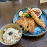 バルバルキッチンアメリ - ランチ：ポークカツ＆有頭海老フライ(¥1,500)