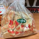 ももちゃんのおかきせんべい - のり甘塩　350円(税込)   ※程よい甘さで、安定の美味しさ