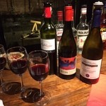 タケル クインディチ - 2014/11　3種ワイン飲み比べ（一番左がおすすめ）