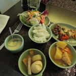 Sana Sini Restaurant - おでんもある