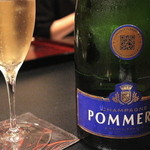 坂ぐち - 乾杯用のシャンパン（POMMRY)