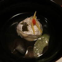 料理屋 真砂茶寮 - 御椀　名月椀　太刀魚真薯、蓮芋、生キクラゲ