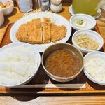 とんかつは飲み物。 - 