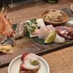 居酒屋 ちょーちょ - お造り２人前　2,160円
色々あり、提供時の写真を撮り忘れてしまった。