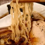 自家製手もみ麺 鈴ノ木 - 手打ち平ちぢれ麺