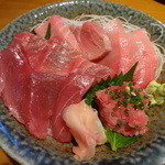 まぐろたっぷり丼ん