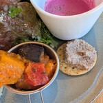 ベジバル チバットリア - かぼちゃやナスのカポナータ、レバームース♡