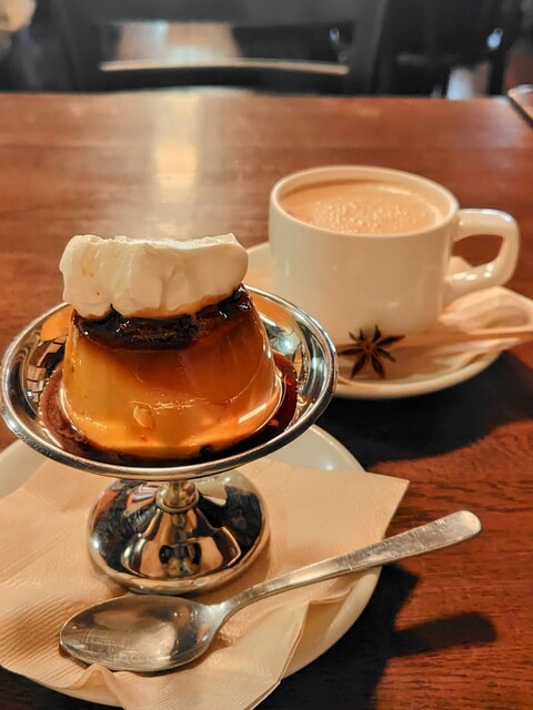 rain on the roof photo 2