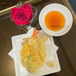 エミレーツ・ラウンジ - 