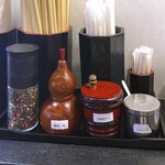 ホルモンらーめん8910 - 卓上調味料　2025.9.9