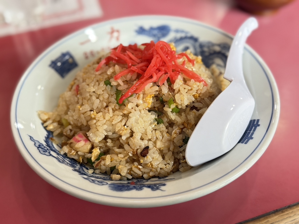 一 力 食堂