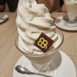 よつ葉ミルクプレイス - 