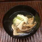 竹屋町 三多 - 絶品の出汁の韓国産鱧（はも）と信州産松茸の椀