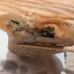 焼きとり 鳥さわ - 中には野菜餡がたっぷり