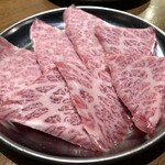 炭火焼肉 牛牛 - 上カルビ