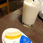 カリーサボイ - ラッシー(プレーン)