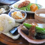 きっ茶 花々 - ランチをおむすび側から。