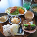 きっ茶 花々 - 本日のランチ（おむすびセット）1,000円