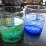 きっ茶 花々 - お冷のグラス、きれい！