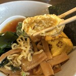 ねこのひたい - めちゃくちゃデカイ！卵L玉2個くらいかな？うちも焼印欲しいw