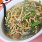 大楽亭 - 牛肉あんかけラーメン（大盛）