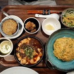 Chinese Dining 杏花楼 - 