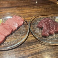 焼肉一頭両騨 町田本店 - 