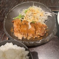 ダイナミックキッチン＆バー 響  新宿サザンタワー店 - 