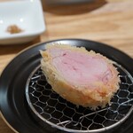 とんかつ成蔵 - とんかつ二品目は、成蔵と言えばの『シャ豚ブリアン』