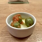 ess. - グリーンオリーブのマリネ