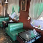 パスカル青山 - 