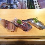 まぐろ人 - ひかりもの三貫