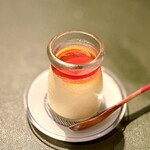 やきとり 嶋家 - 〆のプリン。