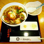 総本家更科堀井 - 出汁が美味しい 蛤そば