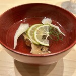すしのいずみ - お出し 太刀魚、黒舞茸と白舞茸