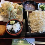 松の庵 - かき揚げ冷うどん