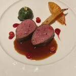 ラ ターブル ドゥ ジョエル・ロブション - エゾ鹿のポワレ