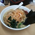 辛肉ラーメン