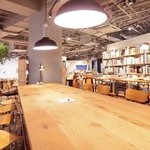 イマ カフェ - <'14/11/01撮影>店内のテーブル席の風景です