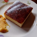 カフェ&ベーカリー とまり木 - チーズケーキ。