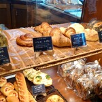 カフェ&ベーカリー とまり木 - パン。