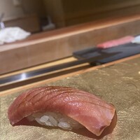 鮨 真魚 - 