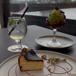 コーヒーとパフェのお店 Kurocafe - 