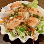 七幸 - 豆腐サラダ。