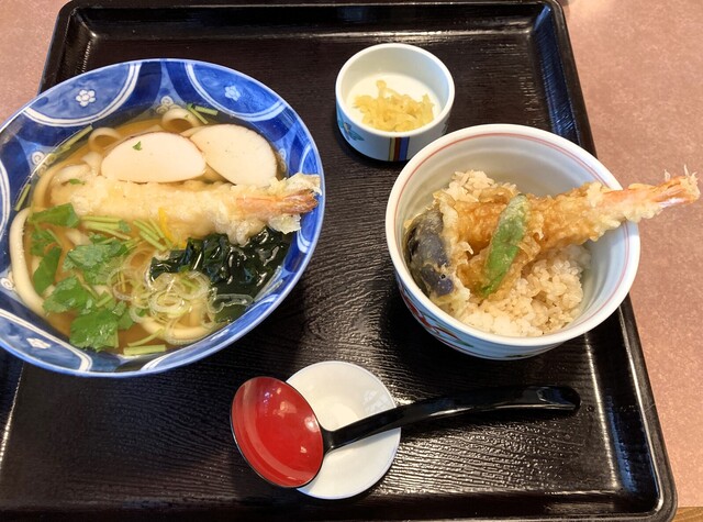 むぎの里 仙台岩切店 - 岩切（うどん）