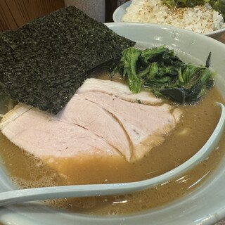 横浜家系ラーメン 武蔵家_0