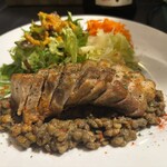 ルフュージュ - 豚バラ肉とレンズ豆