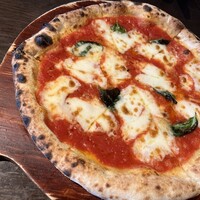 IL PINOLO SKY TERRACE 横浜 - 単品で頼んだマルゲリータ