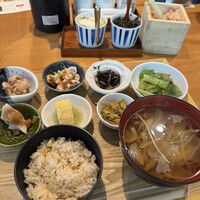 出汁しゃぶおばんざい おかか 東京 - 